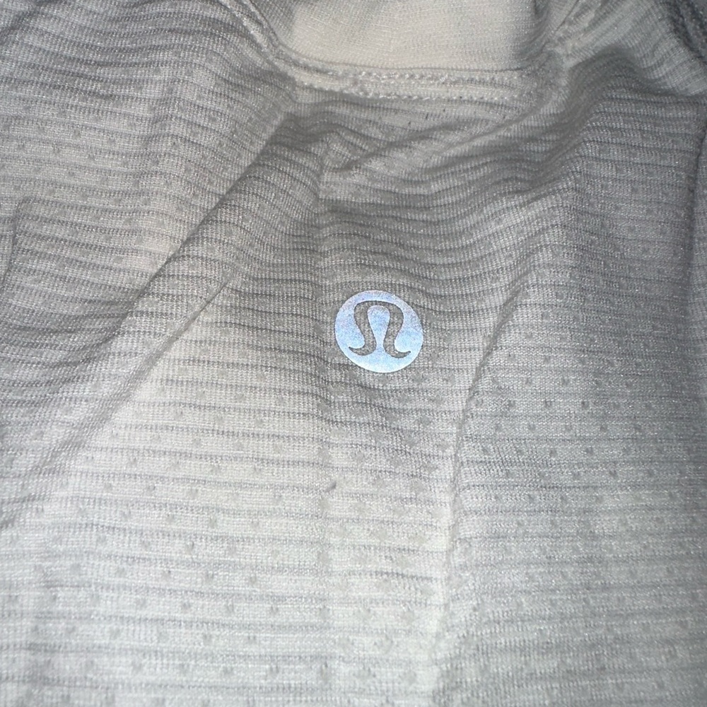 Lululemon Athletica Swiftly Tech Short-Sleeve Shirt 2.0 Hip Length in White - Picture 5 of 5